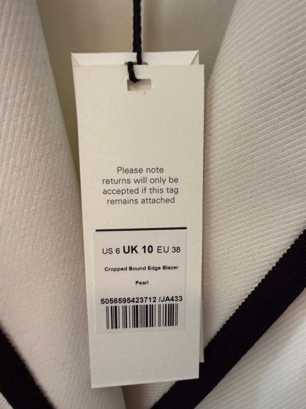ME+EM Cropped Bound Edge Cream blazer with black piping trim | UK 10 US 6 - Picture 2 of 13
